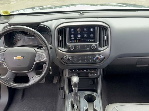 Used 2022 Chevrolet Colorado Z71 AWD/4WD image 22