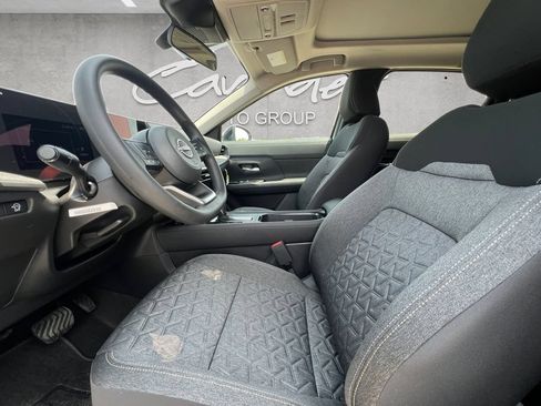 New 2026 Nissan Kicks SV w/ SV Premium Package FWD image 20