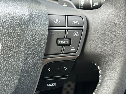 New 2026 Toyota Camry Hybrid image 28