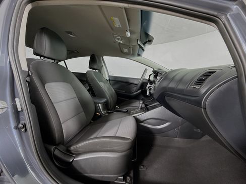 Used 2016 Kia Forte LX w/ LX Popular Plus Package FWD image 33