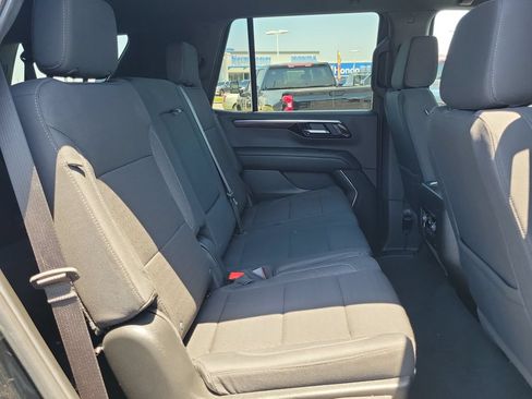 Used 2026 Chevrolet Tahoe LS RWD image 26