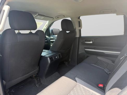 Used 2017 Toyota Tundra SR5 w/ SR5 Upgrade Package RWD image 25