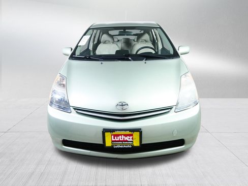 Used 2009 Toyota Prius w/ Pkg 2 FWD image 2
