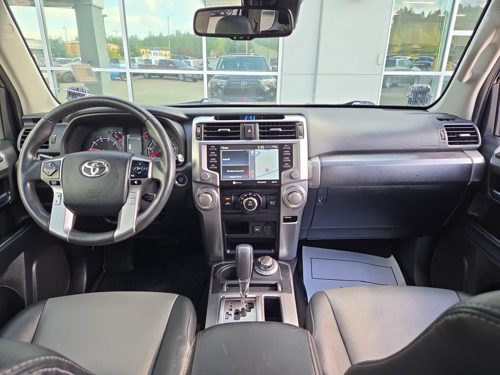 Used 2021 Toyota 4Runner SR5 Premium w/ Moonroof Package AWD/4WD image 19