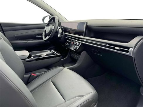 Used 2025 Hyundai Tucson SEL AWD/4WD image 15