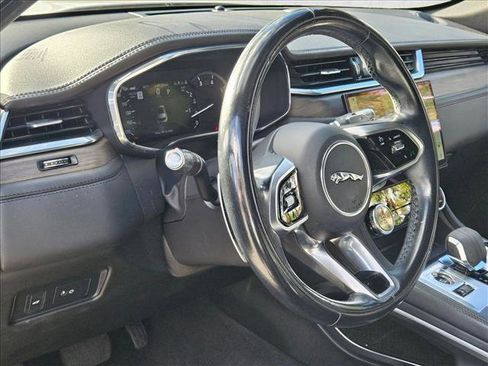 Used 2021 Jaguar F-PACE S image 7