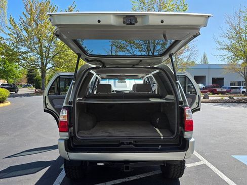 Used 2001 Toyota 4Runner SR5 AWD/4WD image 31