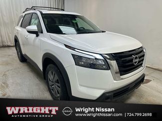 New 2025 Nissan Pathfinder SV w/ SV Premium Package video 1