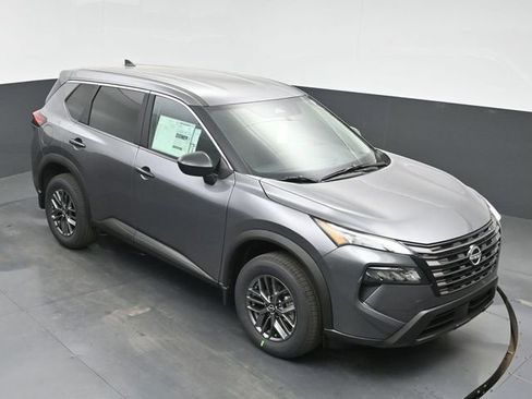 New 2026 Nissan Rogue S FWD image 31