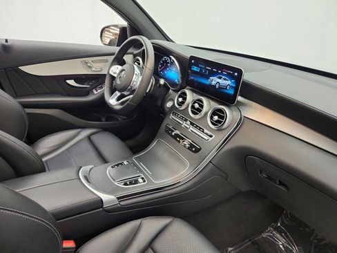 Used 2022 Mercedes-Benz GLC 300 4MATIC Coupe image 19