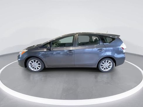Used 2013 Toyota Prius V Five image 5