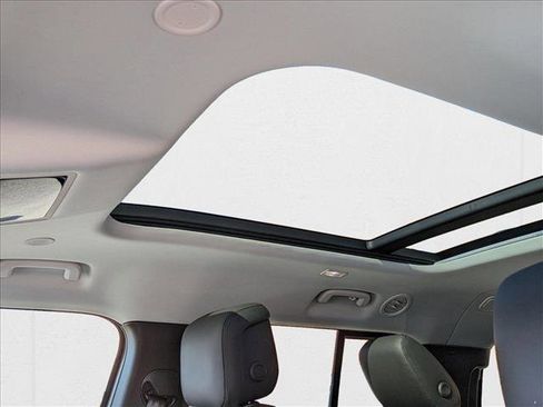 New 2025 Land Rover Defender 130 S image 15