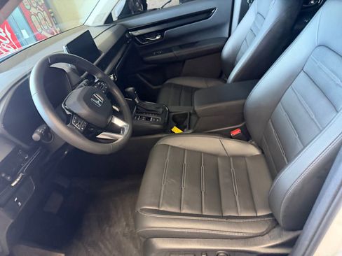 Used 2024 Honda CR-V EX-L image 34