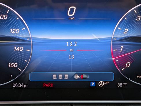 New 2025 Mercedes-Benz C 300 4MATIC Sedan image 22