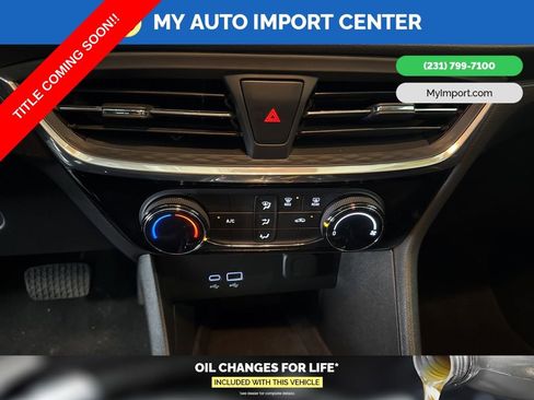 Used 2024 Buick Encore GX Sport Touring image 22