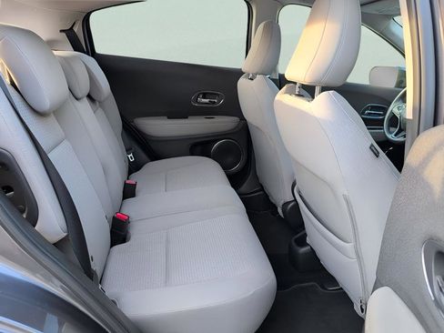 Used 2019 Honda HR-V EX image 29