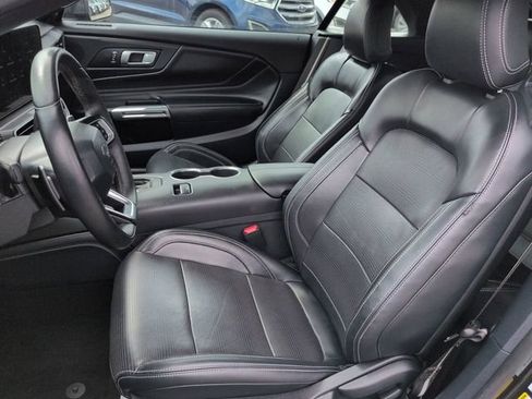 Used 2024 Ford Mustang GT Premium RWD image 13