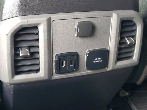 Used 2018 Ford F150 Raptor w/ Equipment Group 801A Mid AWD/4WD image 13