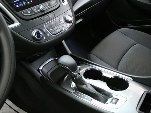 Used 2023 Chevrolet Malibu LT w/ Driver Confidence Package image 20