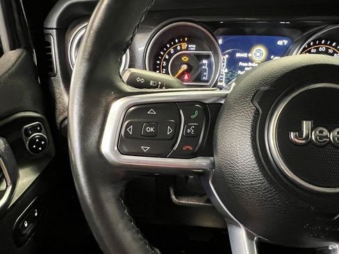 Used 2021 Jeep Wrangler Unlimited Sahara image 36