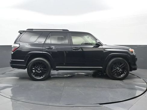 Used 2019 Toyota 4Runner Limited RWD image 2