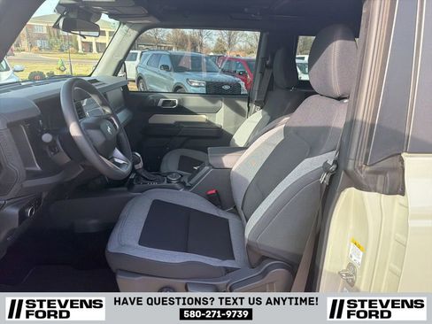 Used 2025 Ford Bronco 2-Door w/ Sasquatch Package image 14