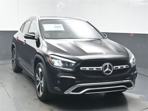 New 2026 Mercedes-Benz GLA 250 image 2