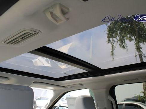 New 2025 Ford Expedition Max Platinum image 12