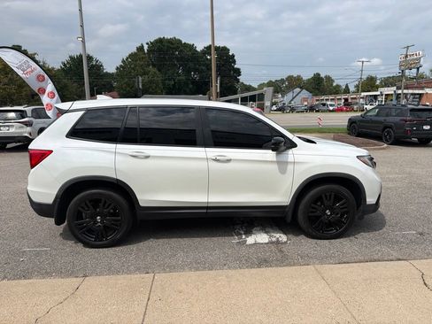 Used 2021 Honda Passport Sport image 6