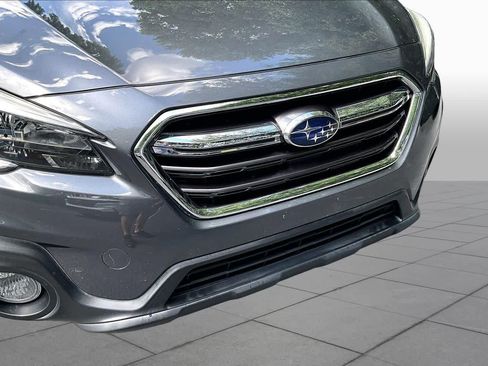 Used 2018 Subaru Outback 2.5i Premium AWD/4WD image 30