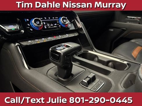 Used 2023 GMC Sierra 1500 AT4 w/ Technology Package AWD/4WD image 29