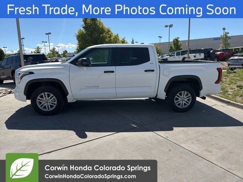 Used 2024 Toyota Tundra SR5 w/ SR5 Convenience Package AWD/4WD image 4