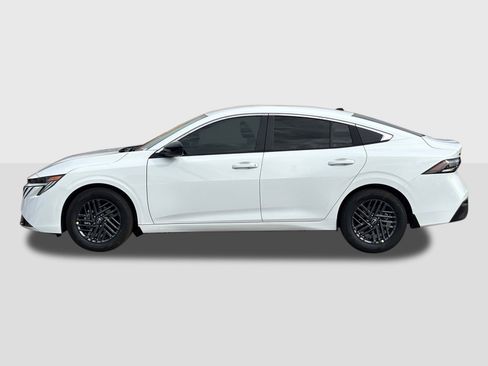 New 2026 Nissan Sentra SV image 2