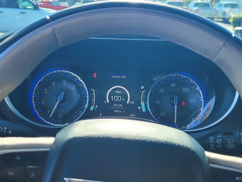 Used 2020 Chrysler Pacifica Limited w/ Advanced Safetytec Group image 24