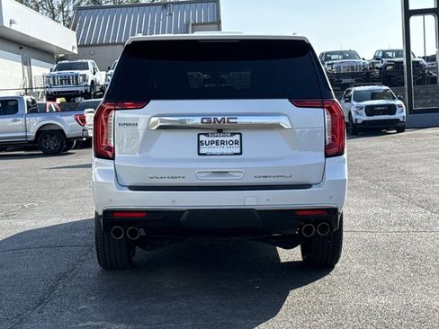 Used 2022 GMC Yukon XL Denali image 4
