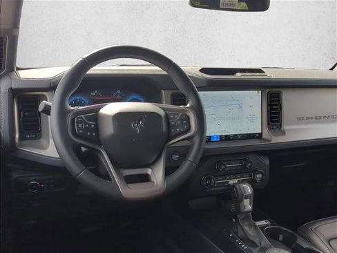 New 2026 Ford Bronco Outer Banks AWD/4WD image 17