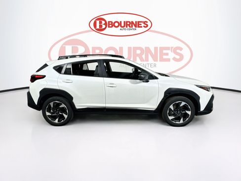 Used 2024 Subaru Crosstrek 2.5i Limited AWD/4WD image 10