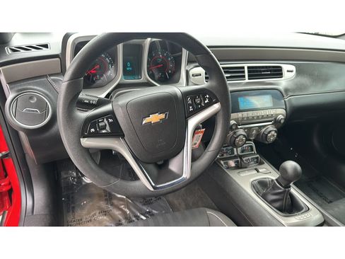 Used 2012 Chevrolet Camaro LS RWD image 12
