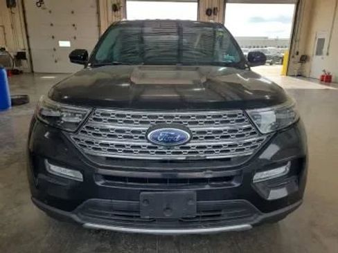 Used 2023 Ford Explorer Limited image 1