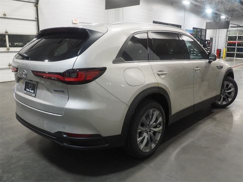 New 2026 MAZDA CX-90 Plug-In Hybrid w/ Preferred image 2