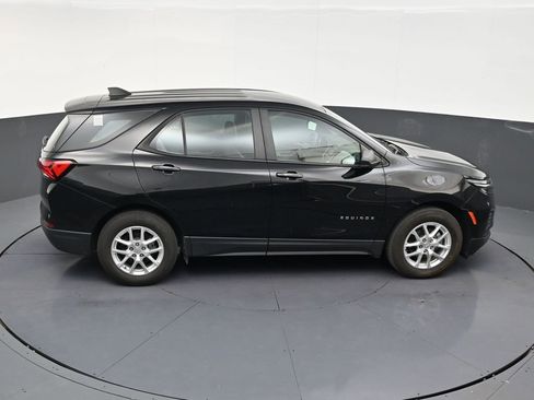 Used 2024 Chevrolet Equinox LS FWD image 17