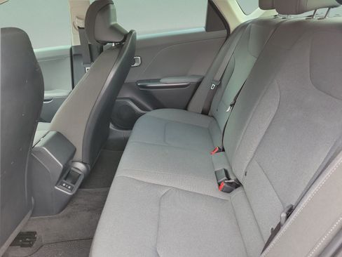 Used 2025 Kia K4 FWD image 10