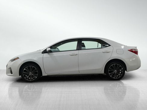 Used 2015 Toyota Corolla S image 2