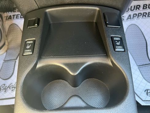 Used 2014 Nissan Leaf SL w/ Premium Package image 46