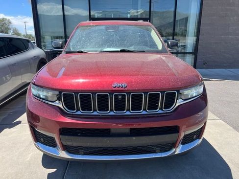 Used 2021 Jeep Grand Cherokee L Limited w/ Luxury Tech Group II AWD/4WD image 2