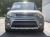 Used 2017 Kia Soul + image 3