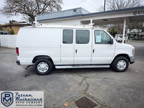 Used 2009 Ford E-250 and Econoline 250 image 2