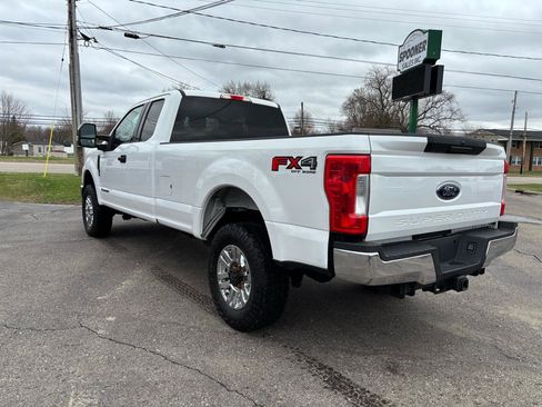 Used 2017 Ford F350 XLT w/ FX4 4x4 Off Road Package image 3
