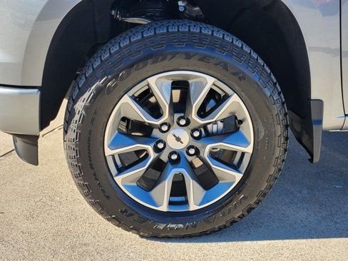 Used 2026 Chevrolet Silverado 1500 RST w/ Convenience Package II image 19