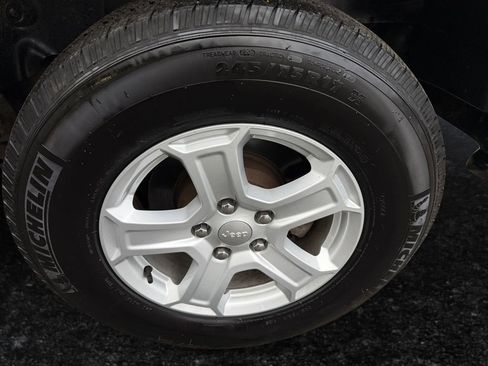 Certified 2023 Jeep Wrangler Sport S image 22